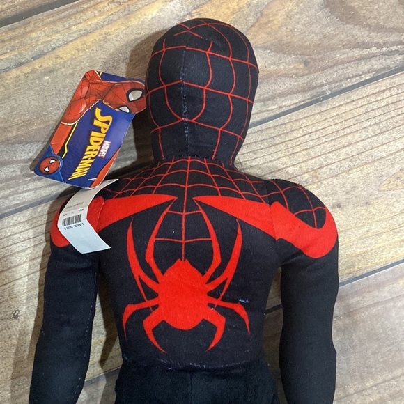 Miles Morales Marvel 24” Large plush pillow doll Spider-Man - Picture 6 of 9